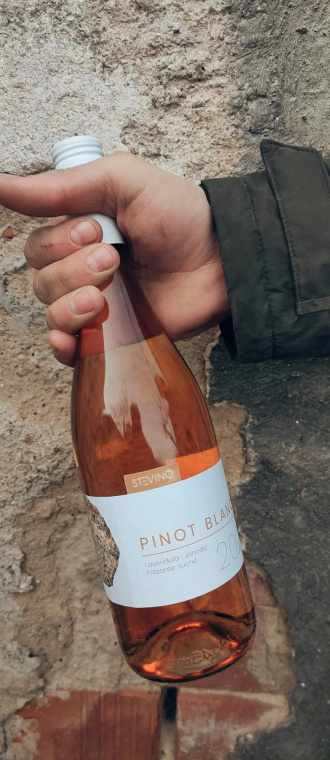 Frizzanté Pinot Blanc ° Levanduľa & Jahoda 